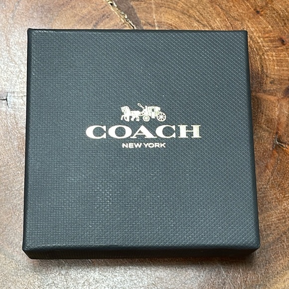 NIB COACH Signature With Malachite Slider Bracelet & Open Circle Earrings Set - Picture 10 of 15